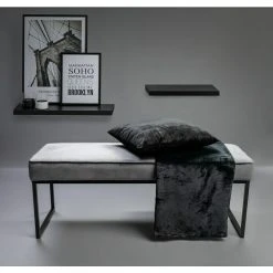 BAUHAUS Kissen Vintage Velvet Schwarz, 50 X 50 Cm, 100 % Polyester 10 BAUHAUS Kissen Vintage Velvet Schwarz, 50 X 50 Cm, 100 % Polyester -BAUHAUS Shop 12 756