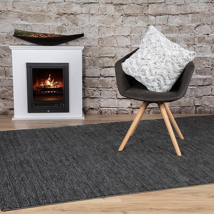 BAUHAUS Kissen Smooth Schwarz, 45 X 45 Cm, 100 % Polyester 5 BAUHAUS Kissen Smooth Schwarz, 45 X 45 Cm, 100 % Polyester – Bild 3