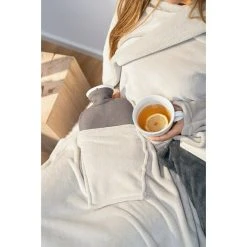 BAUHAUS Decke Giny Ärmel Pumice Stone, 200 X 150 Cm, 100 % Polyester -BAUHAUS Shop 12 947